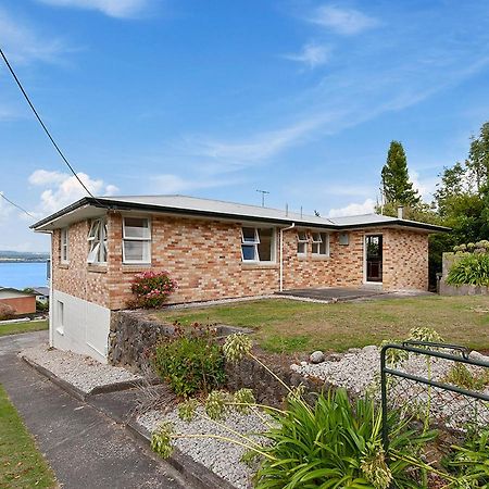Lofty Lakeviews - Acacia Bay Holiday Home Taupo Exterior foto