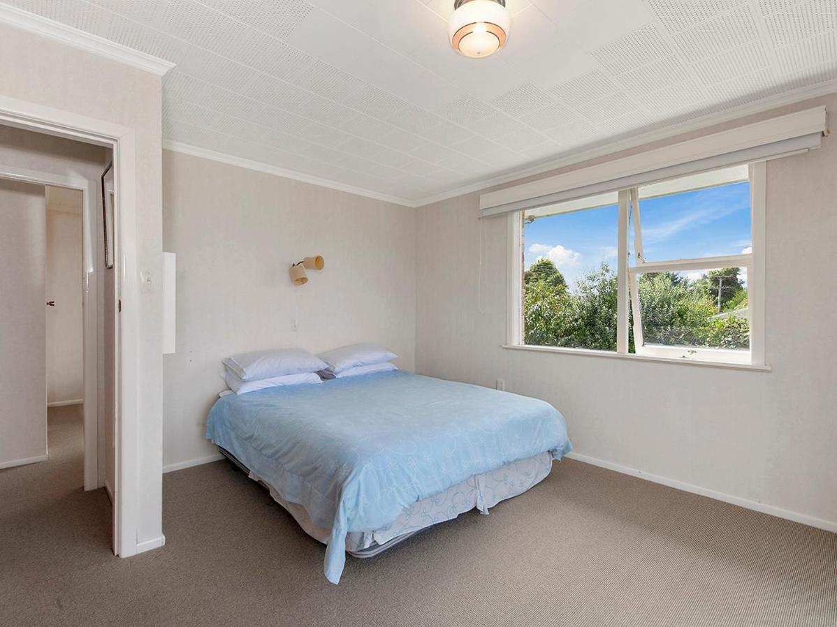Lofty Lakeviews - Acacia Bay Holiday Home Taupo Exterior foto
